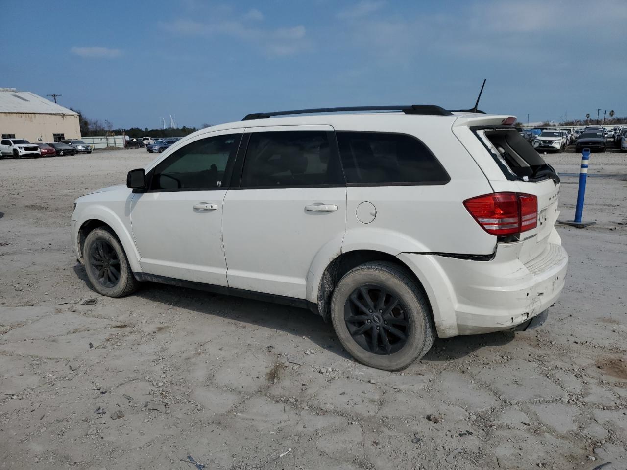 2020 Dodge Journey - Image 2