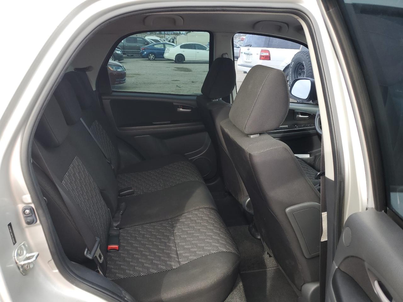 2007 Suzuki SX4 - Image 10