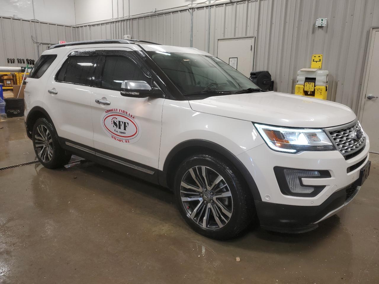 2017 Ford Explorer - Image 4