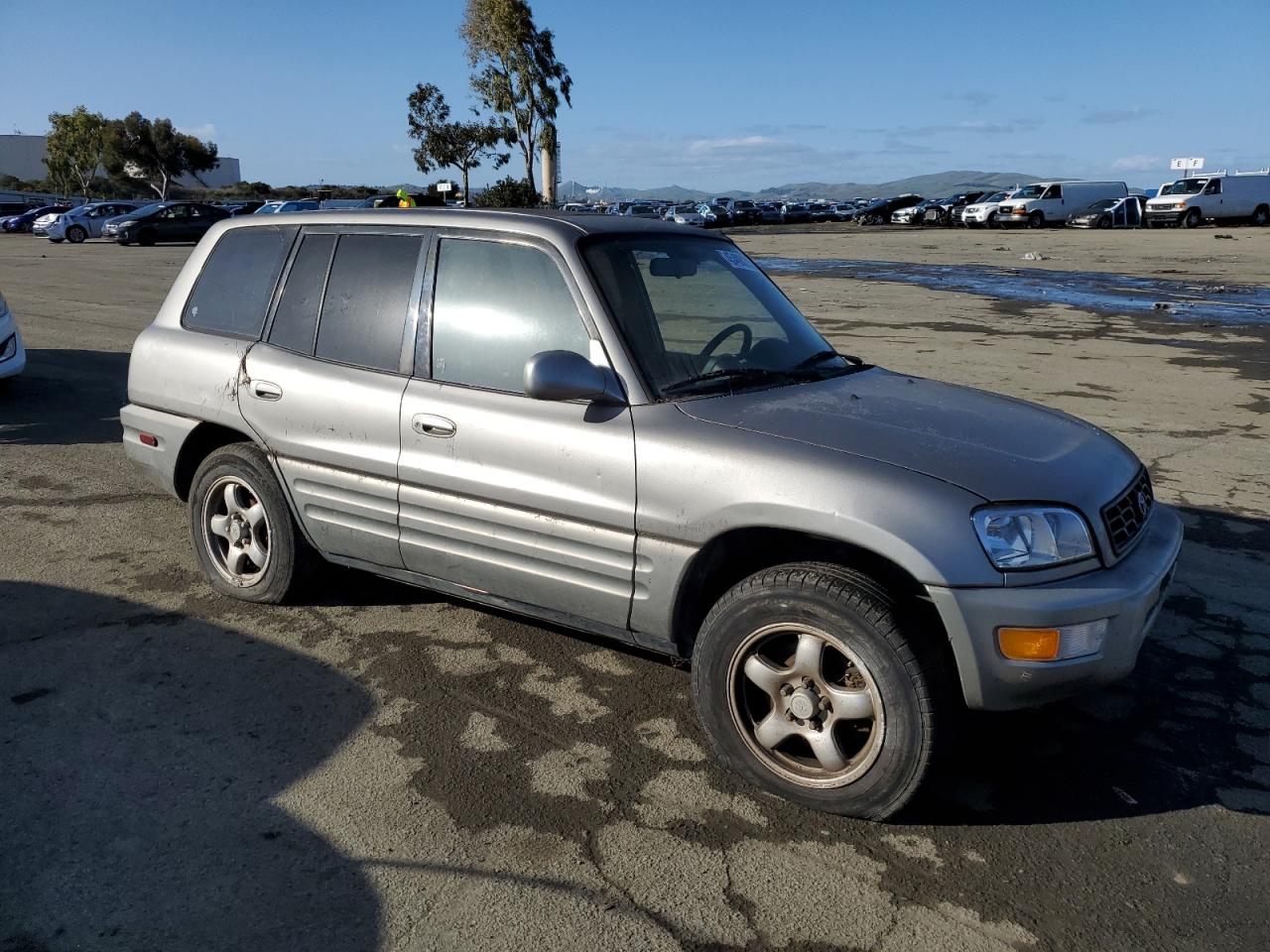 2000 Toyota RAV 4 - Image 4