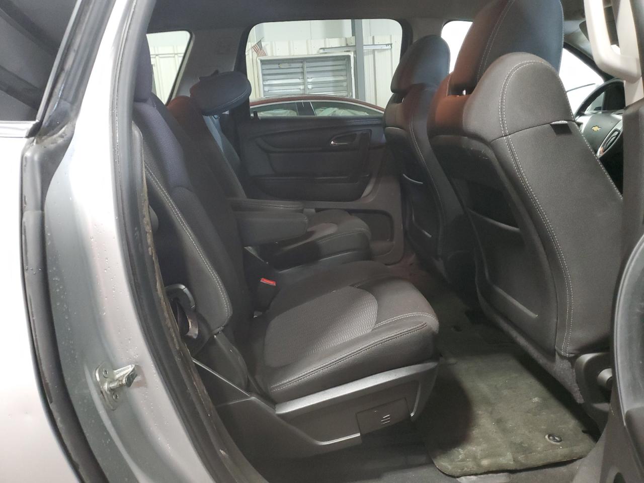 2013 Chevrolet Traverse - Image 11