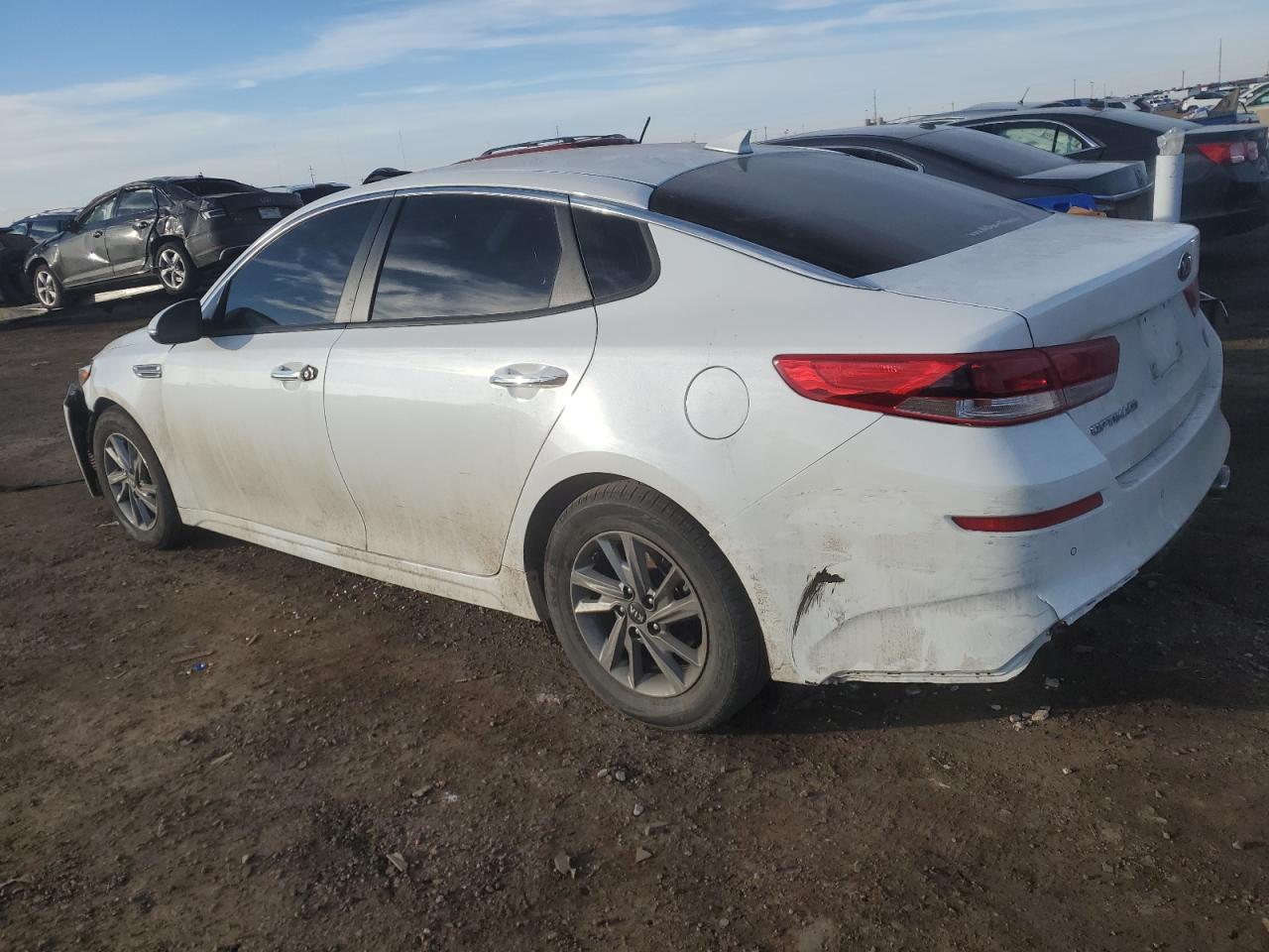2019 Kia Optima - Image 2