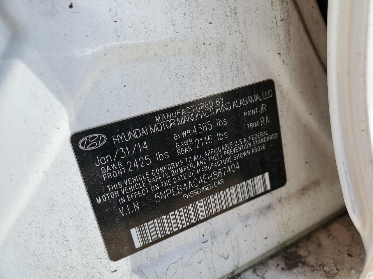 2014 Hyundai Sonata - Image 12