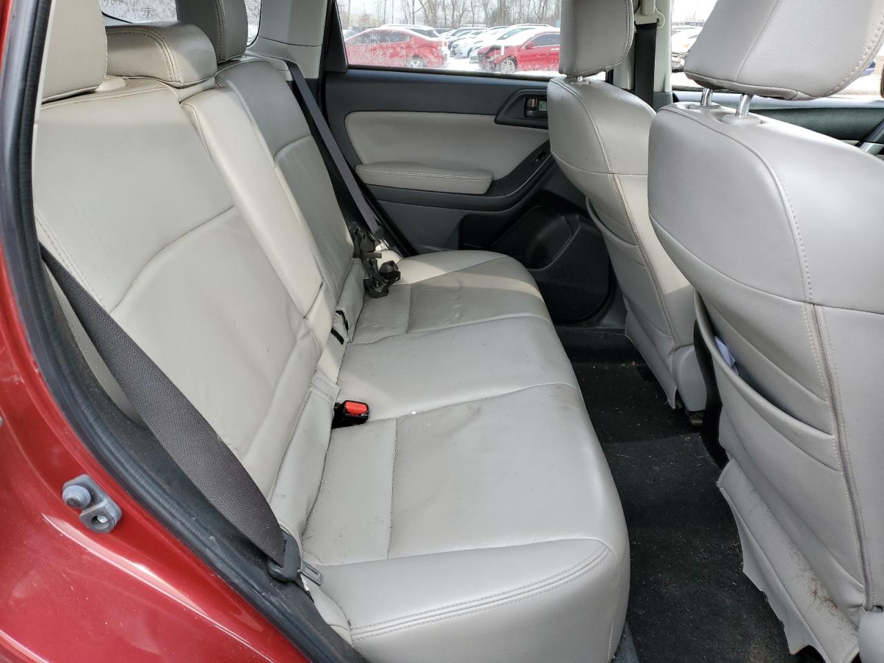 2014 Subaru Forester - Image 11