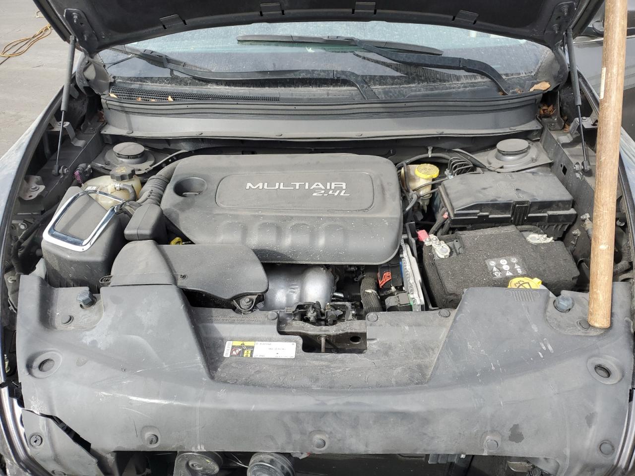 2016 Jeep Grand Cherokee - Image 12