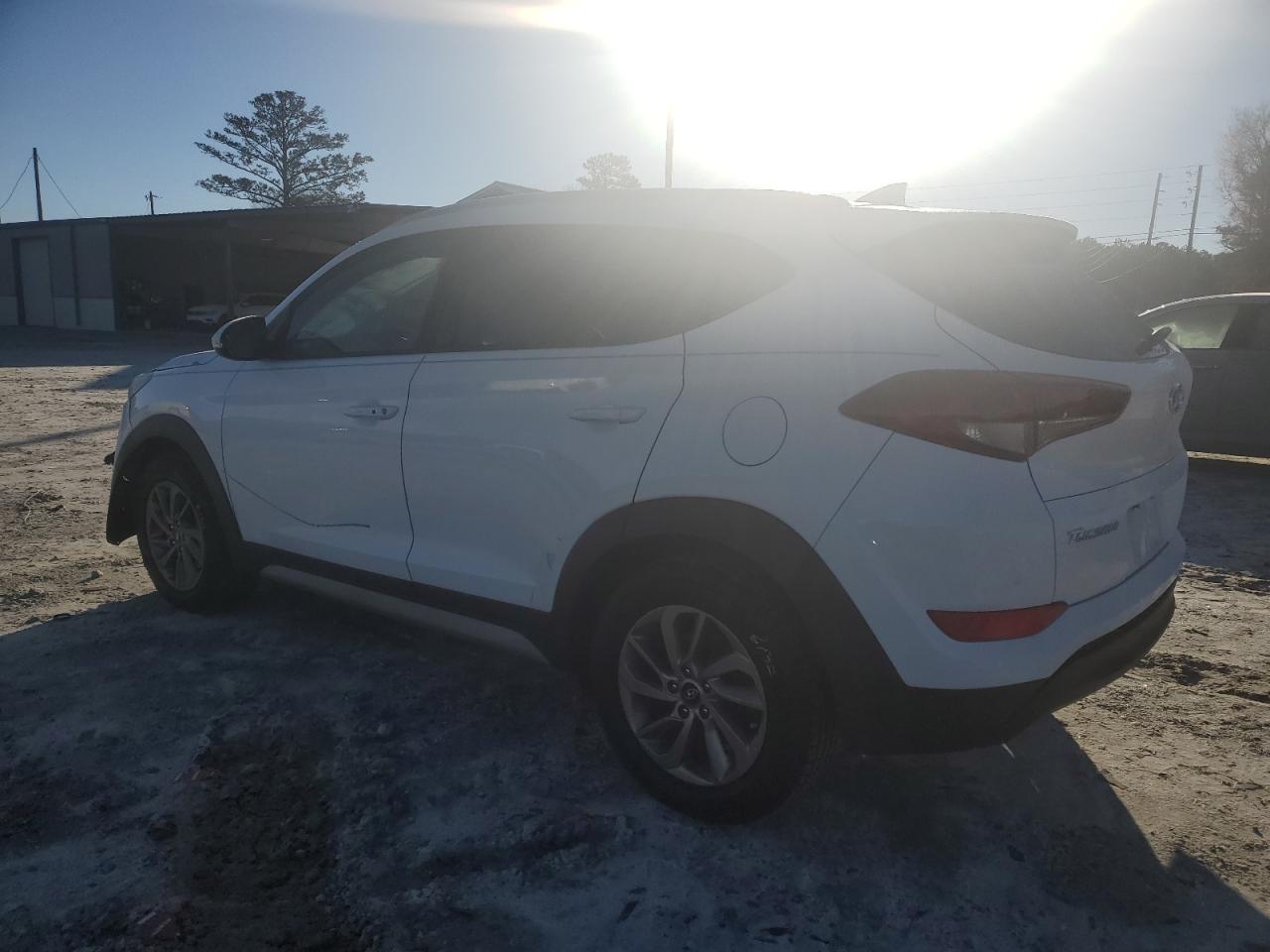 2017 Hyundai Tucson - Image 2