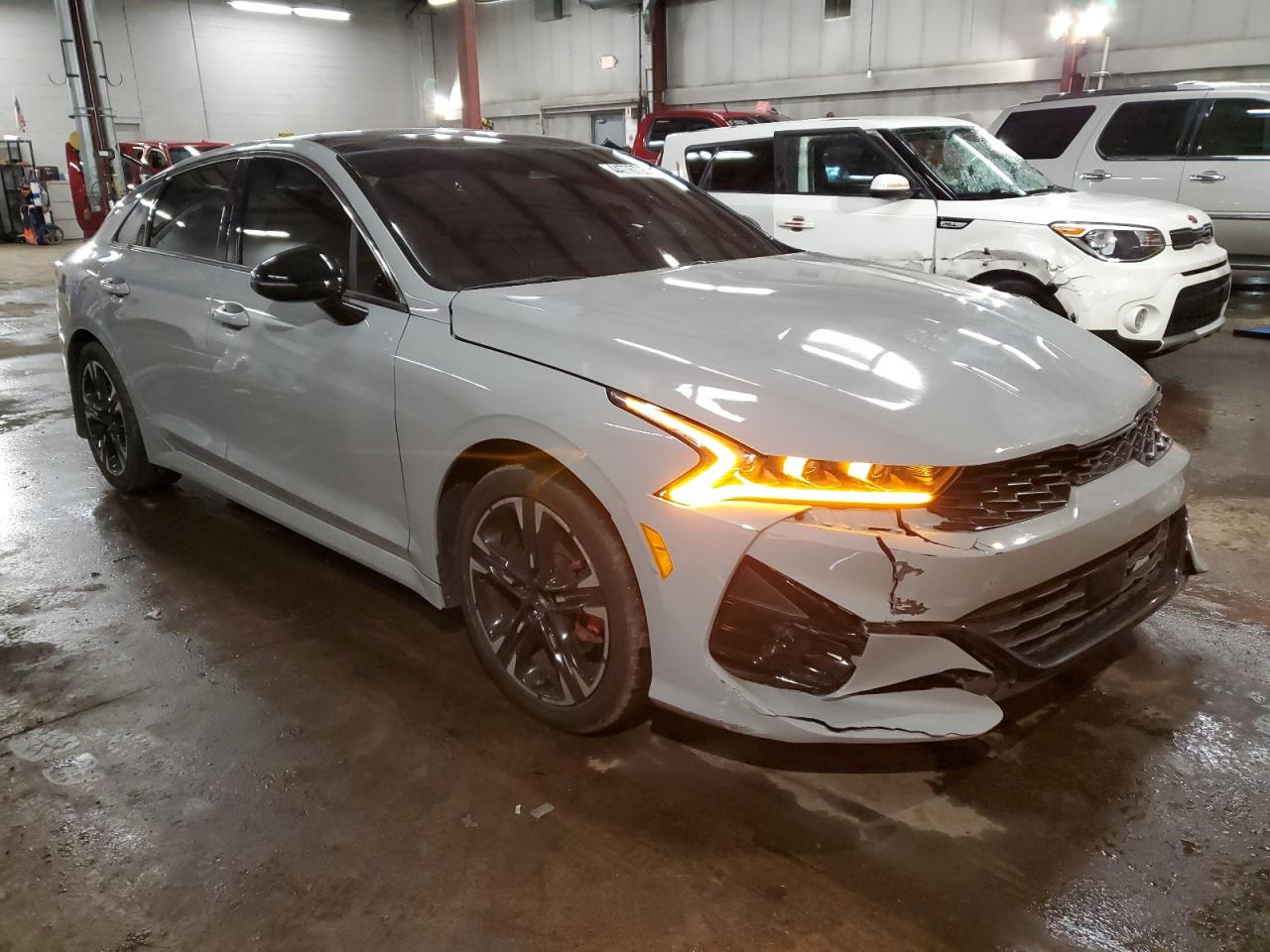 2022 Kia K5 - Image 4
