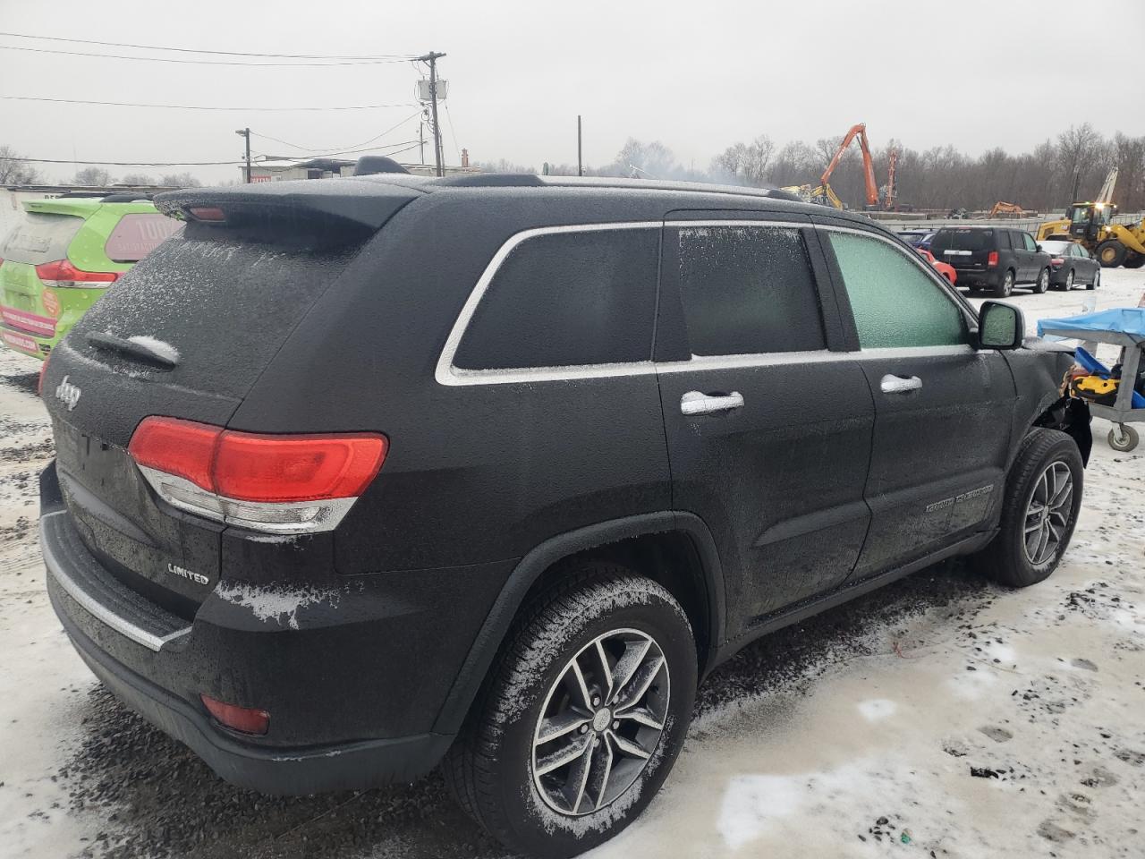 2017 Jeep Grand Cherokee - Image 3