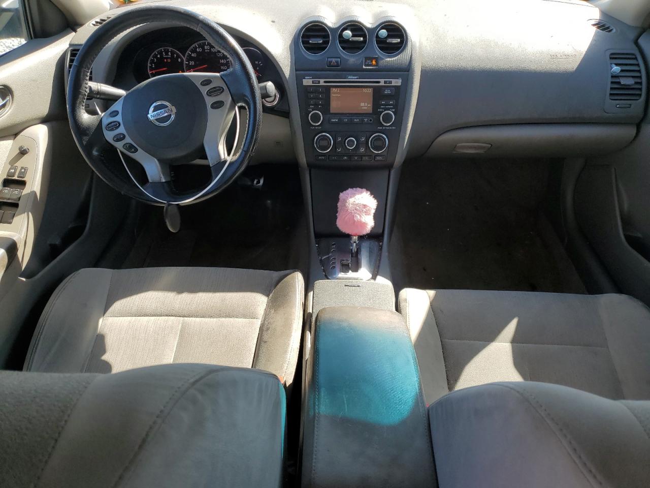 2010 Nissan Altima - Image 8