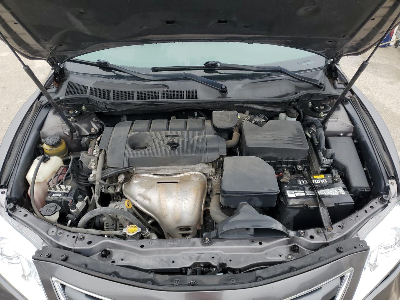 2011 Toyota Camry - Image 11