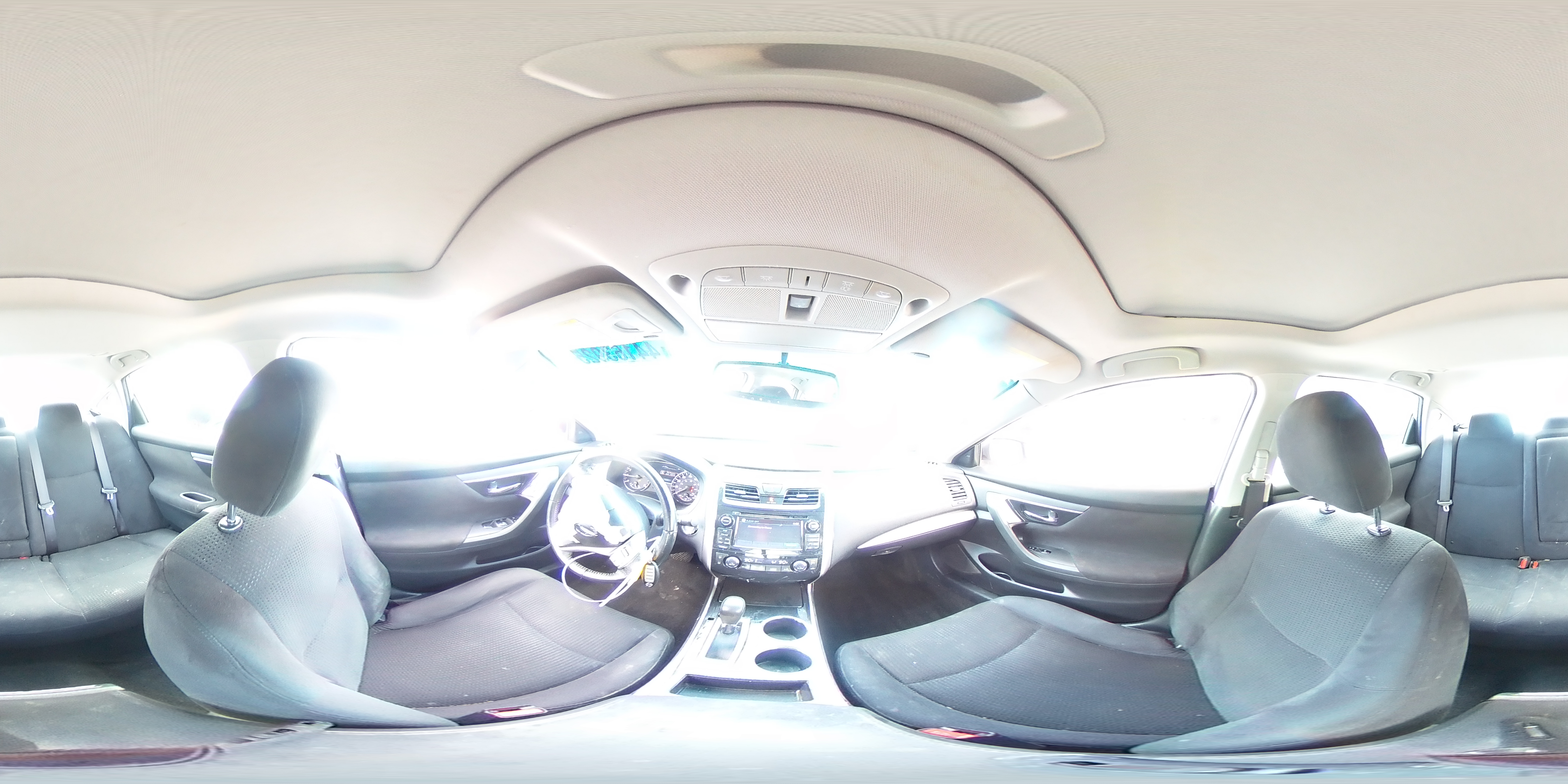 2014 Nissan Altima - Image 13