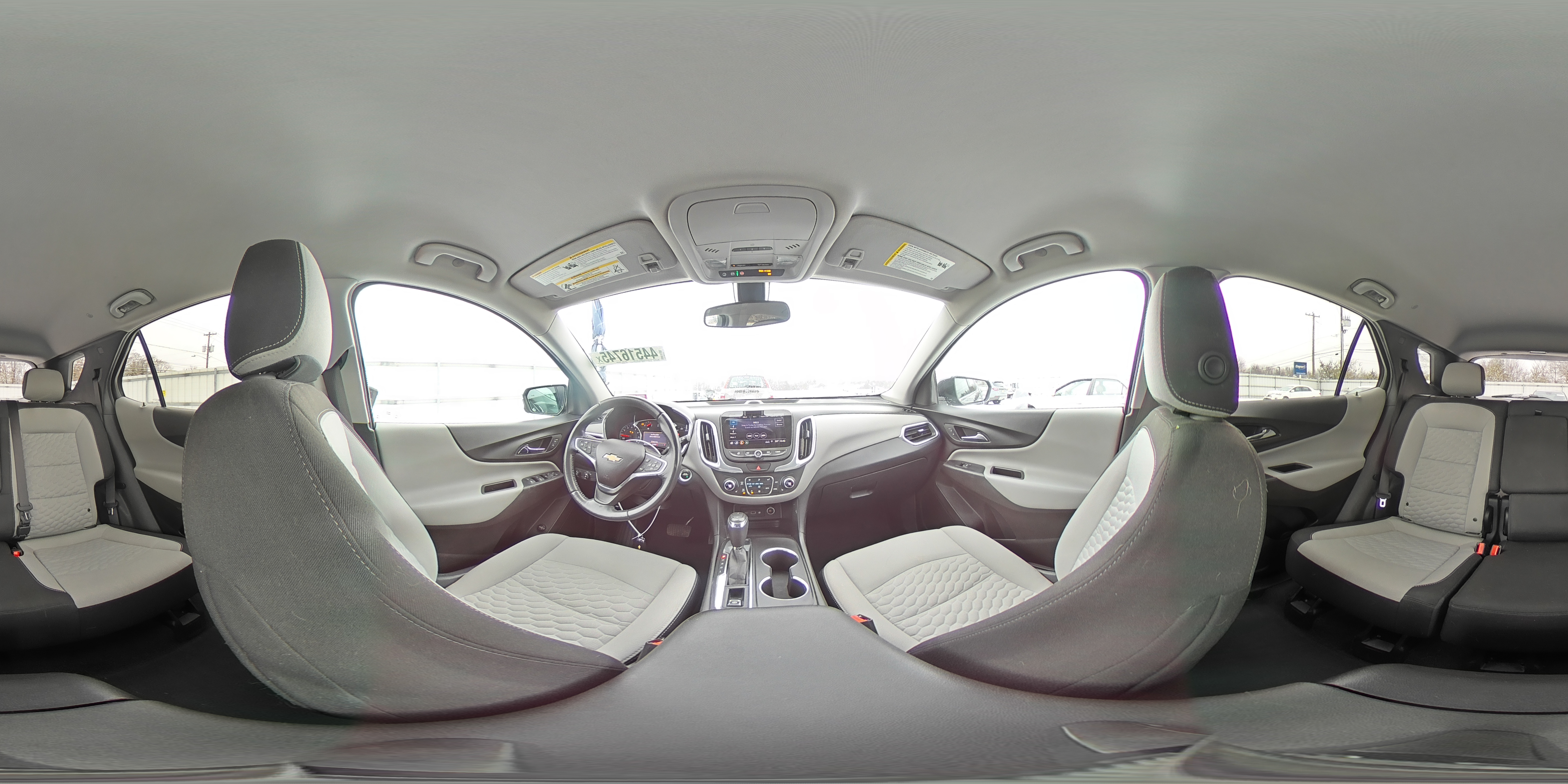 2019 Chevrolet Equinox - Image 13