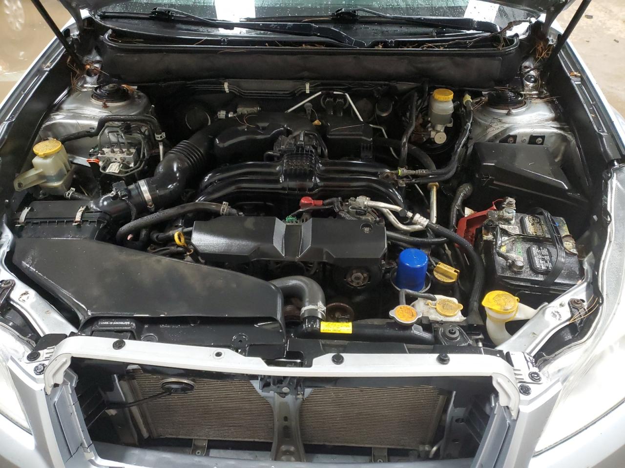 2014 Subaru Outback - Image 12