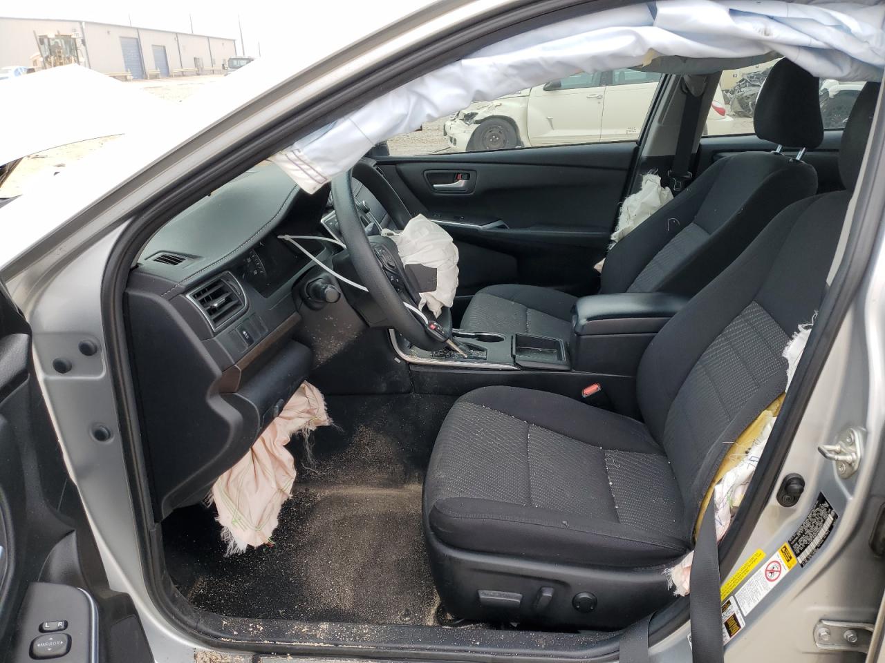 2015 Toyota Camry - Image 7