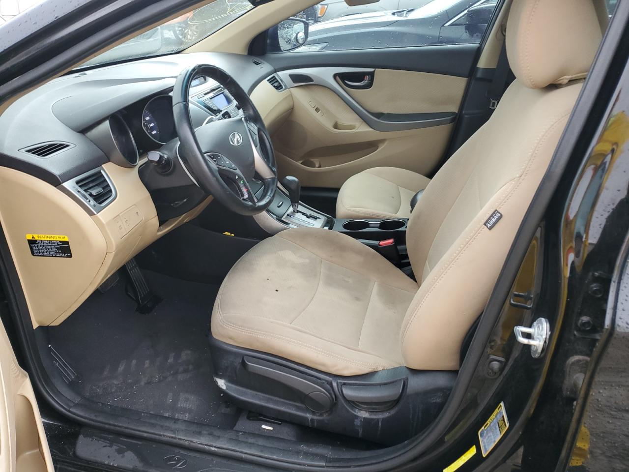 2013 Hyundai Elantra - Image 7