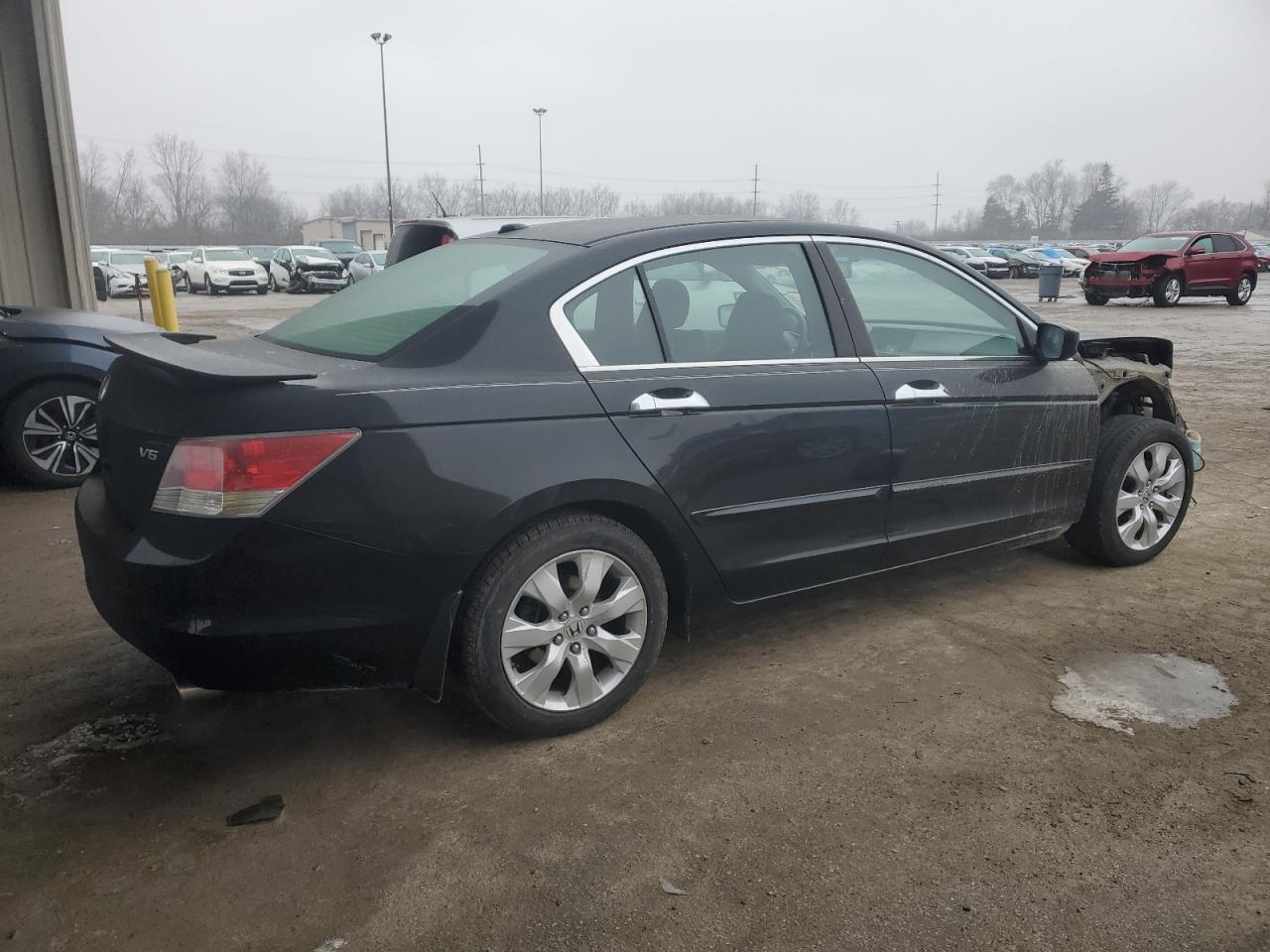 2010 Honda Accord - Image 3
