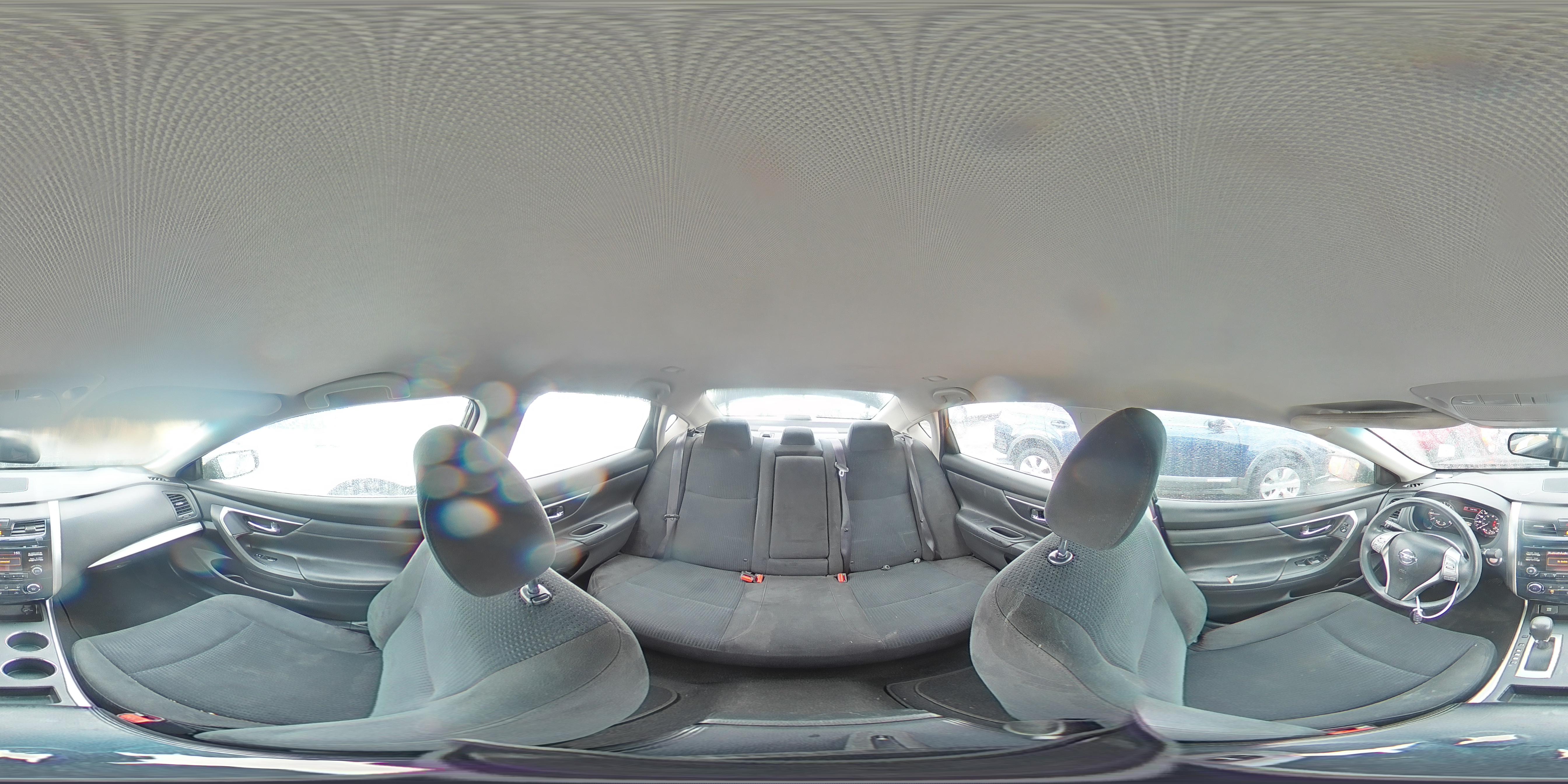 2015 Nissan Altima - Image 12