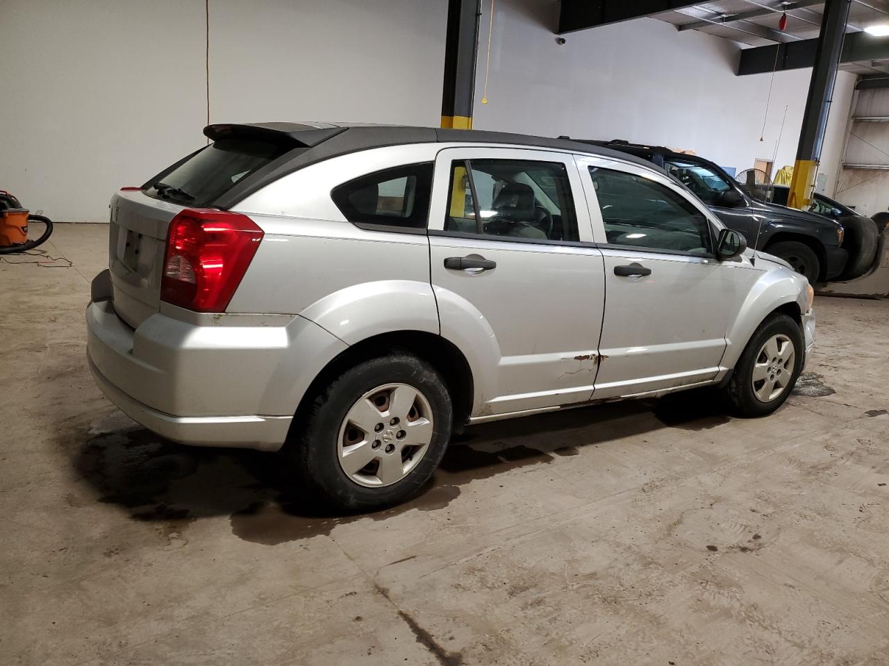 2007 Dodge Caliber - Image 3
