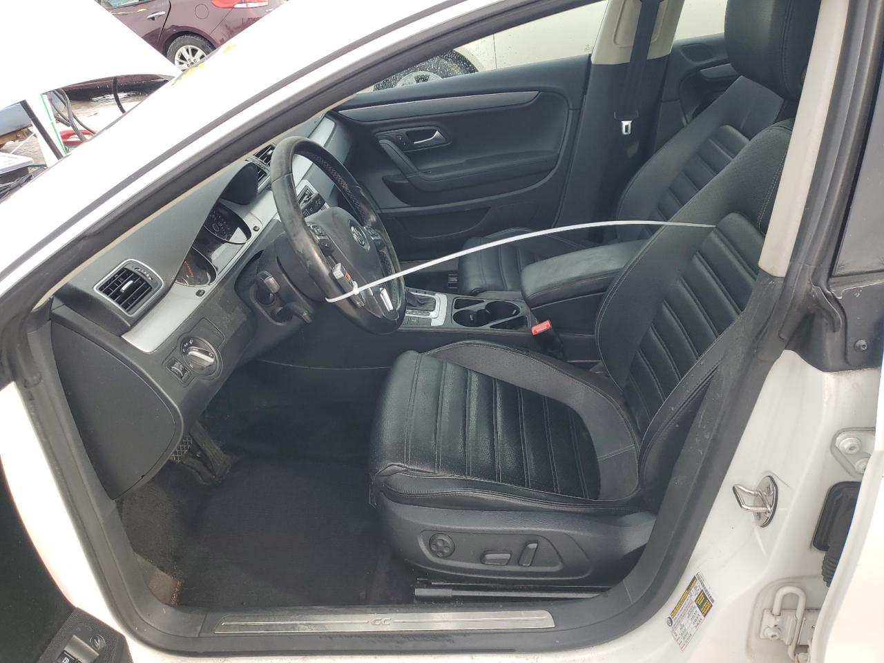 2014 Volkswagen Passat CC - Image 7
