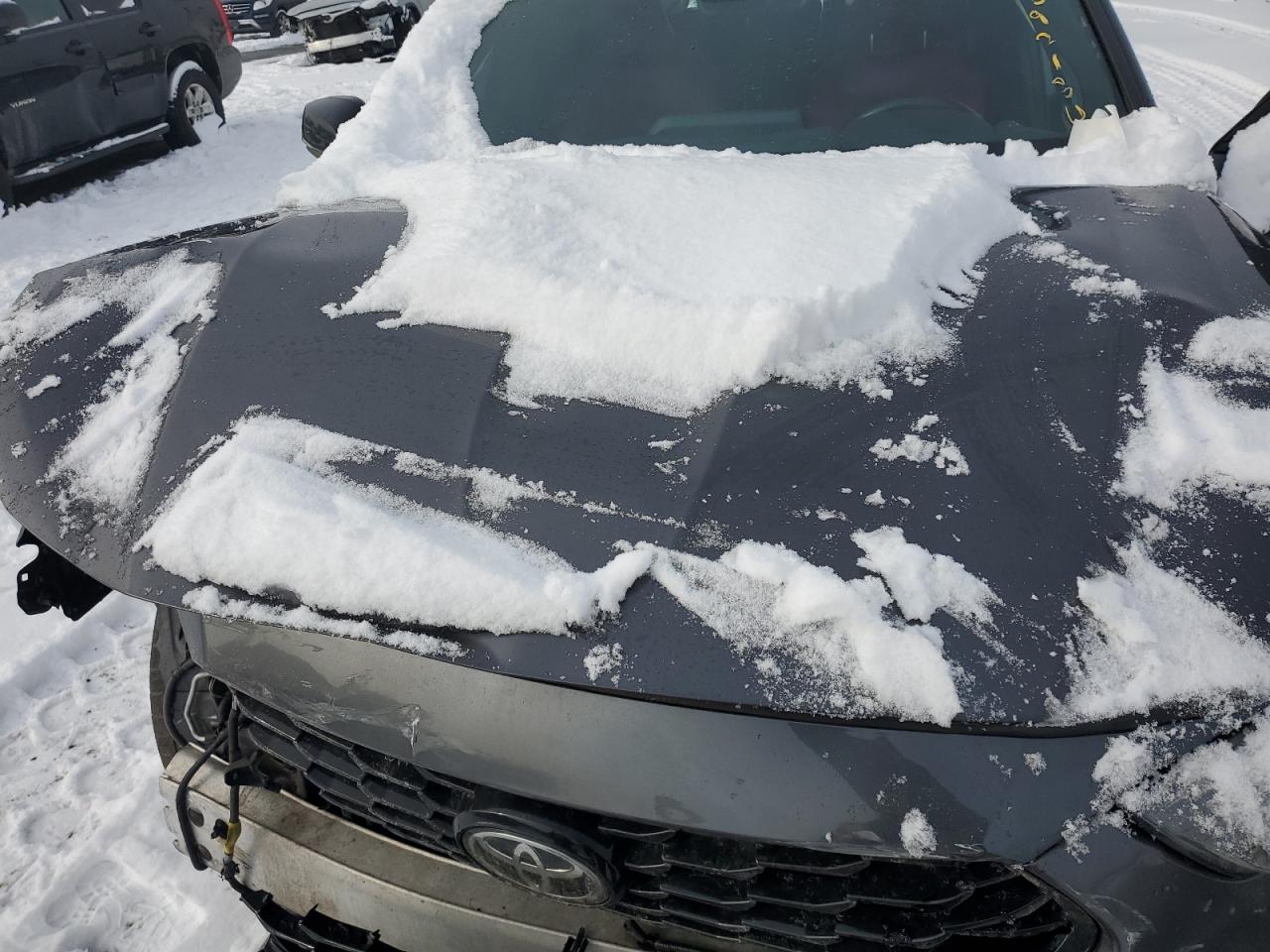 2021 Toyota Highlander - Image 13