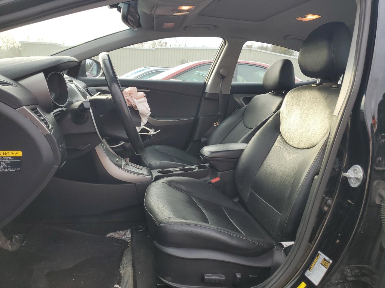 2013 Hyundai Elantra - Image 7