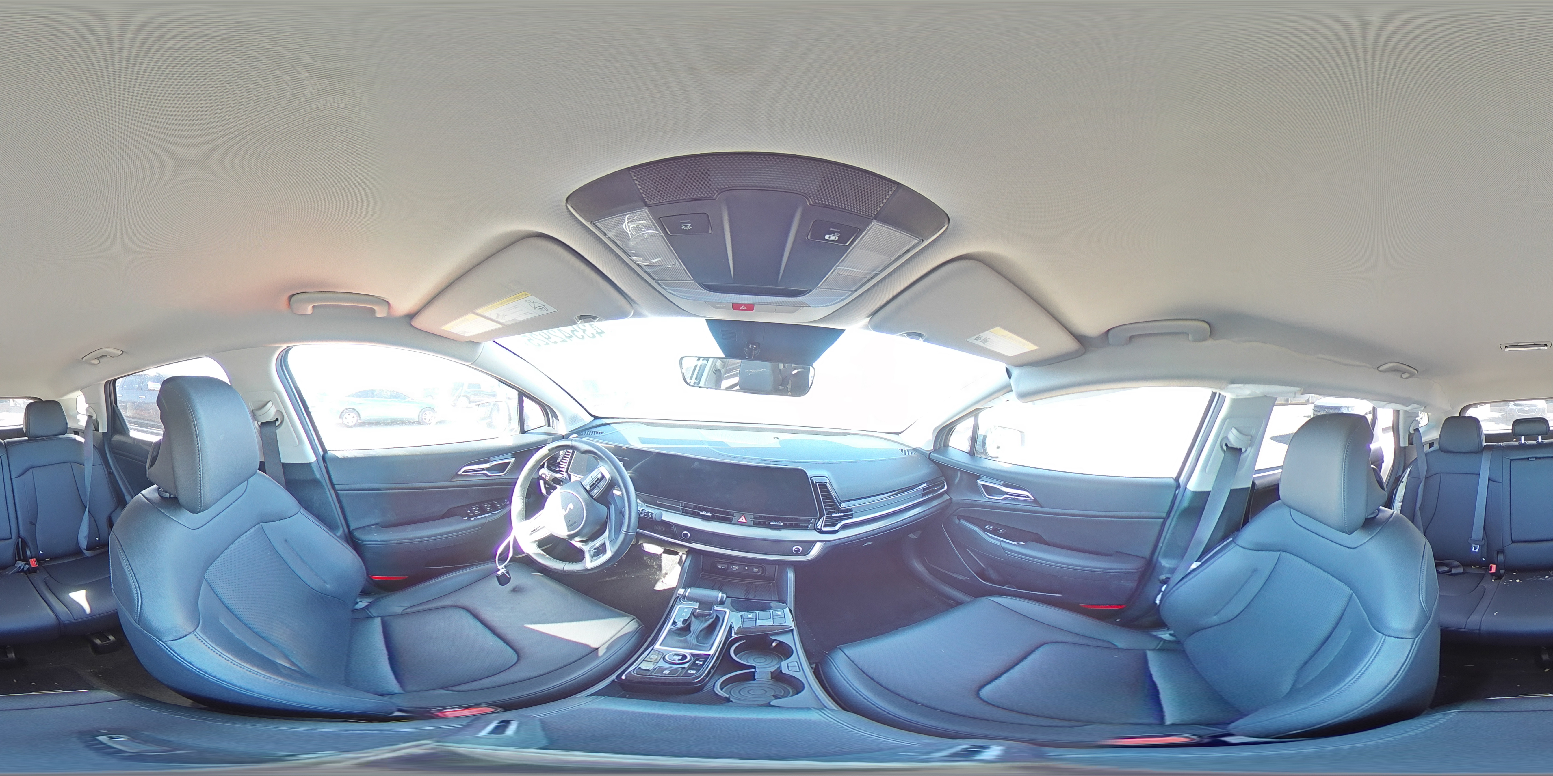 2024 Kia Sportage - Image 13