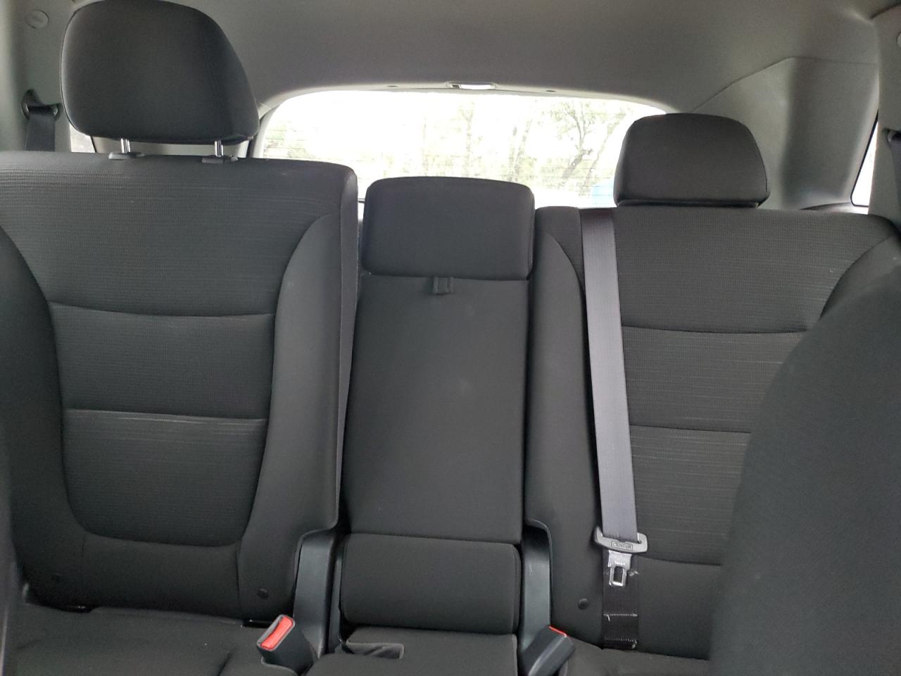 2015 Kia Sorento - Image 10