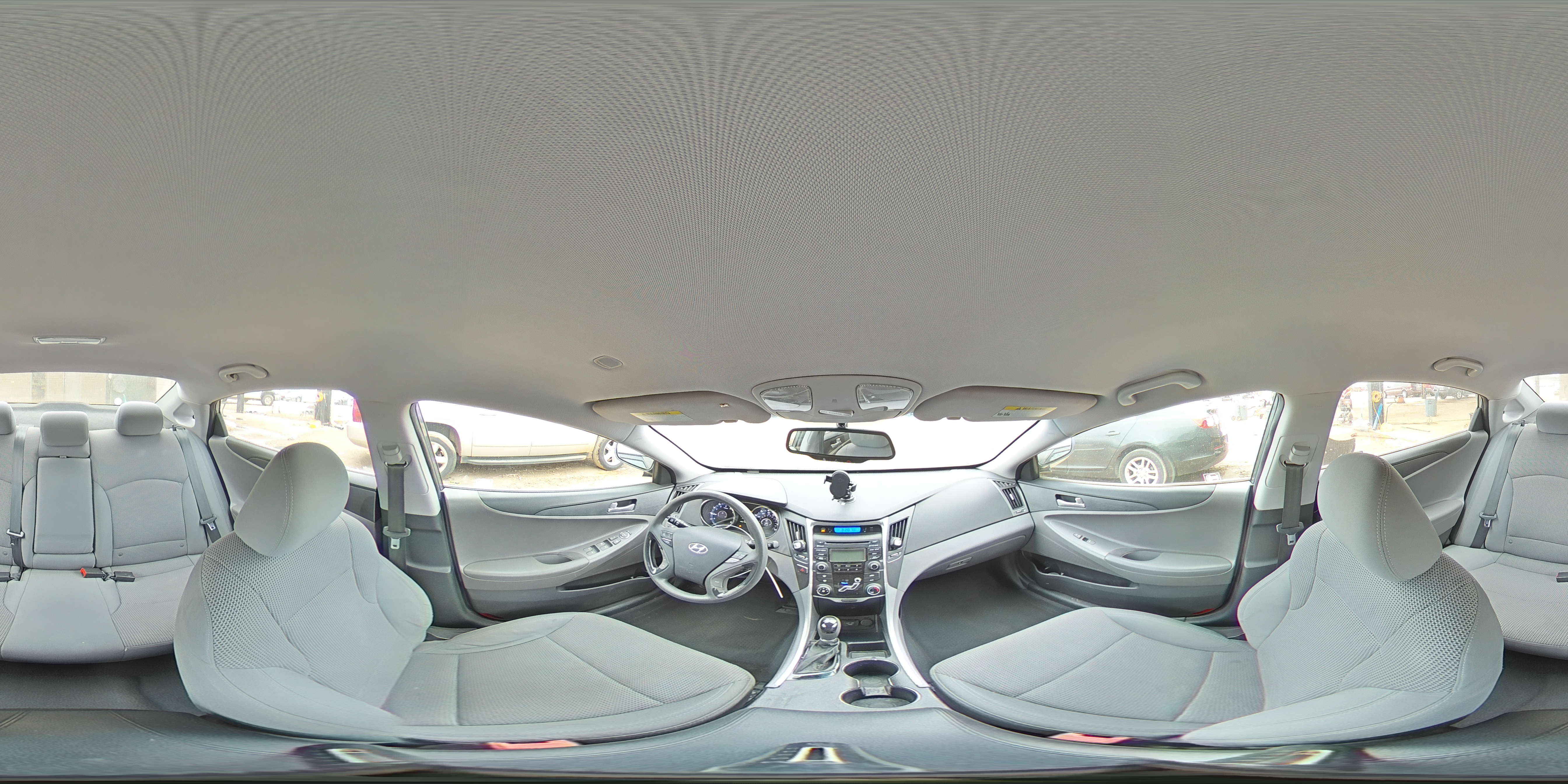 2013 Hyundai Sonata - Image 13