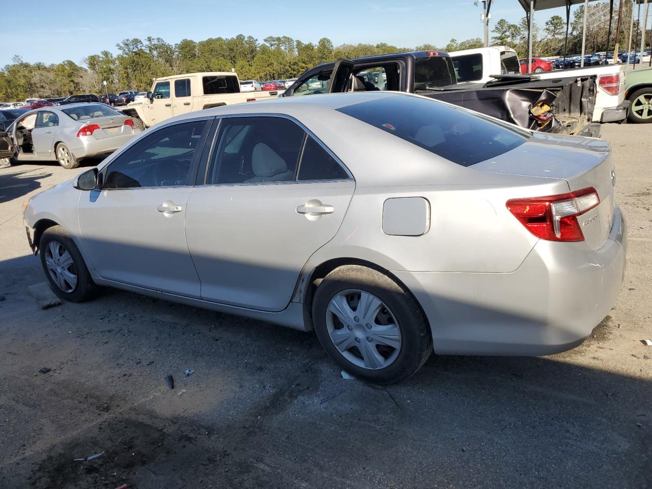 2014 Toyota Camry - Image 2