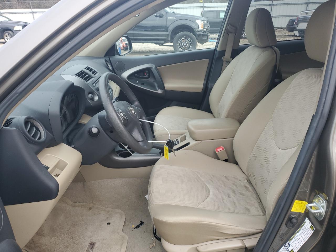 2012 Toyota RAV 4 - Image 7