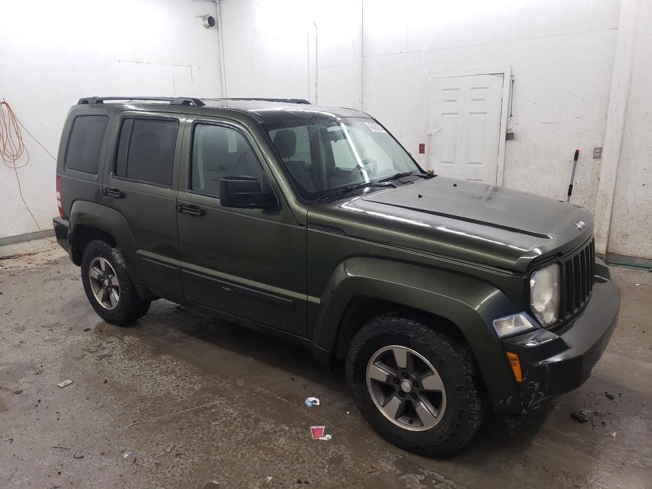 2008 Jeep Liberty (North America) - Image 4