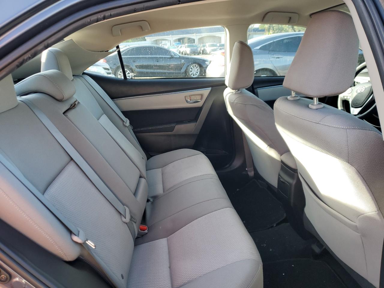2015 Toyota Corolla - Image 10