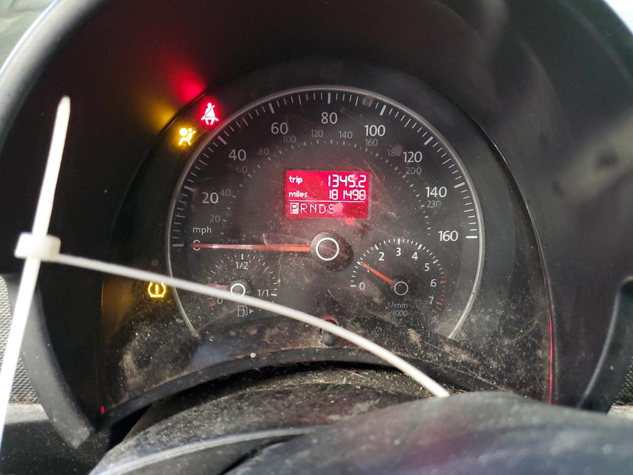 2008 Volkswagen Beetle - Image 9