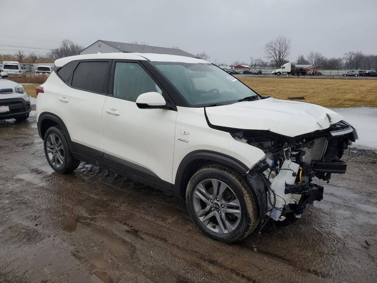 2021 Kia Seltos - Image 4