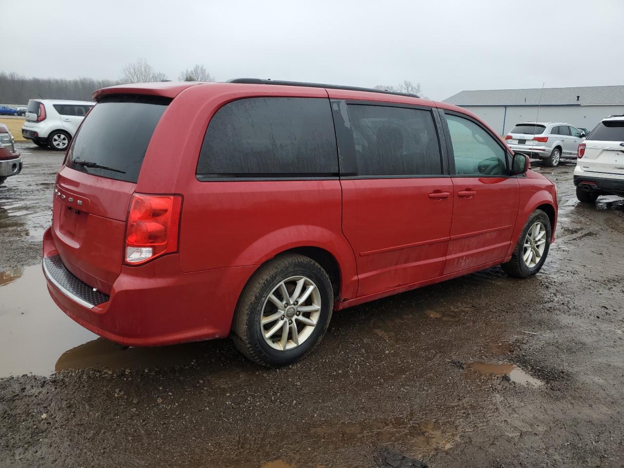 2013 Dodge Caravan - Image 3