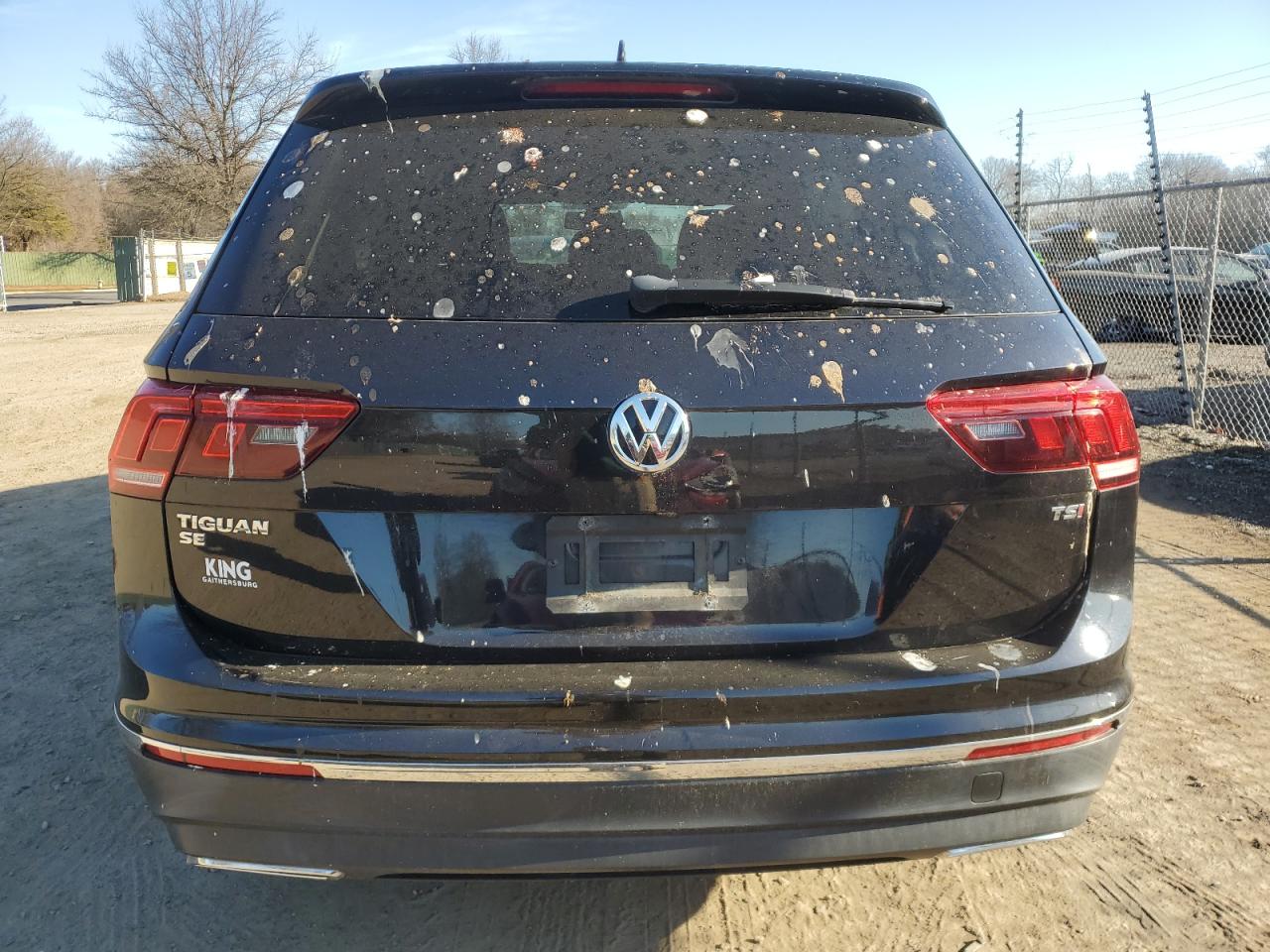 2018 Volkswagen Tiguan - Image 6