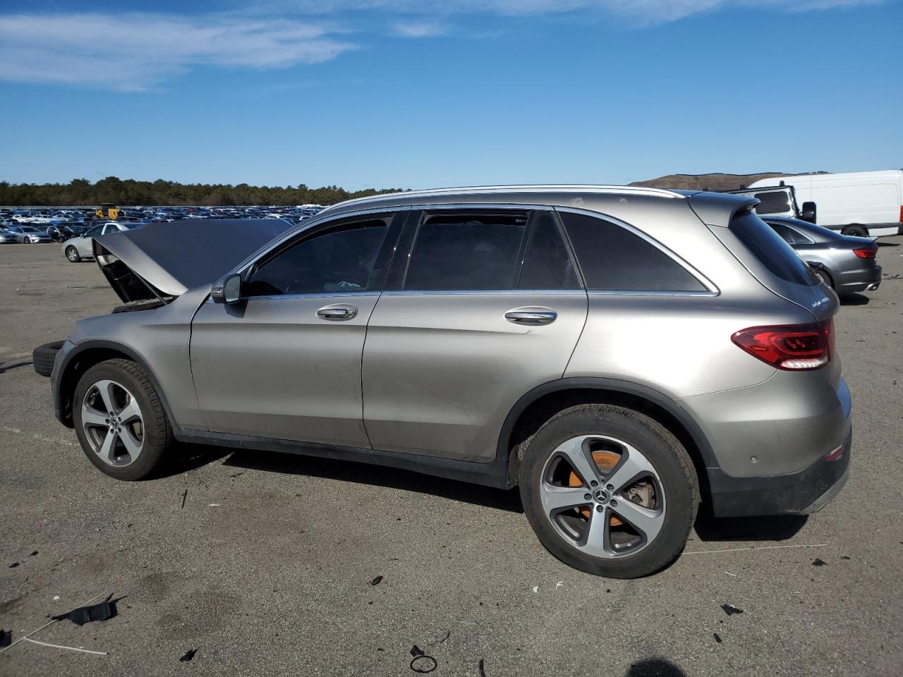 2020 Mercedes-Benz GLC - Image 2