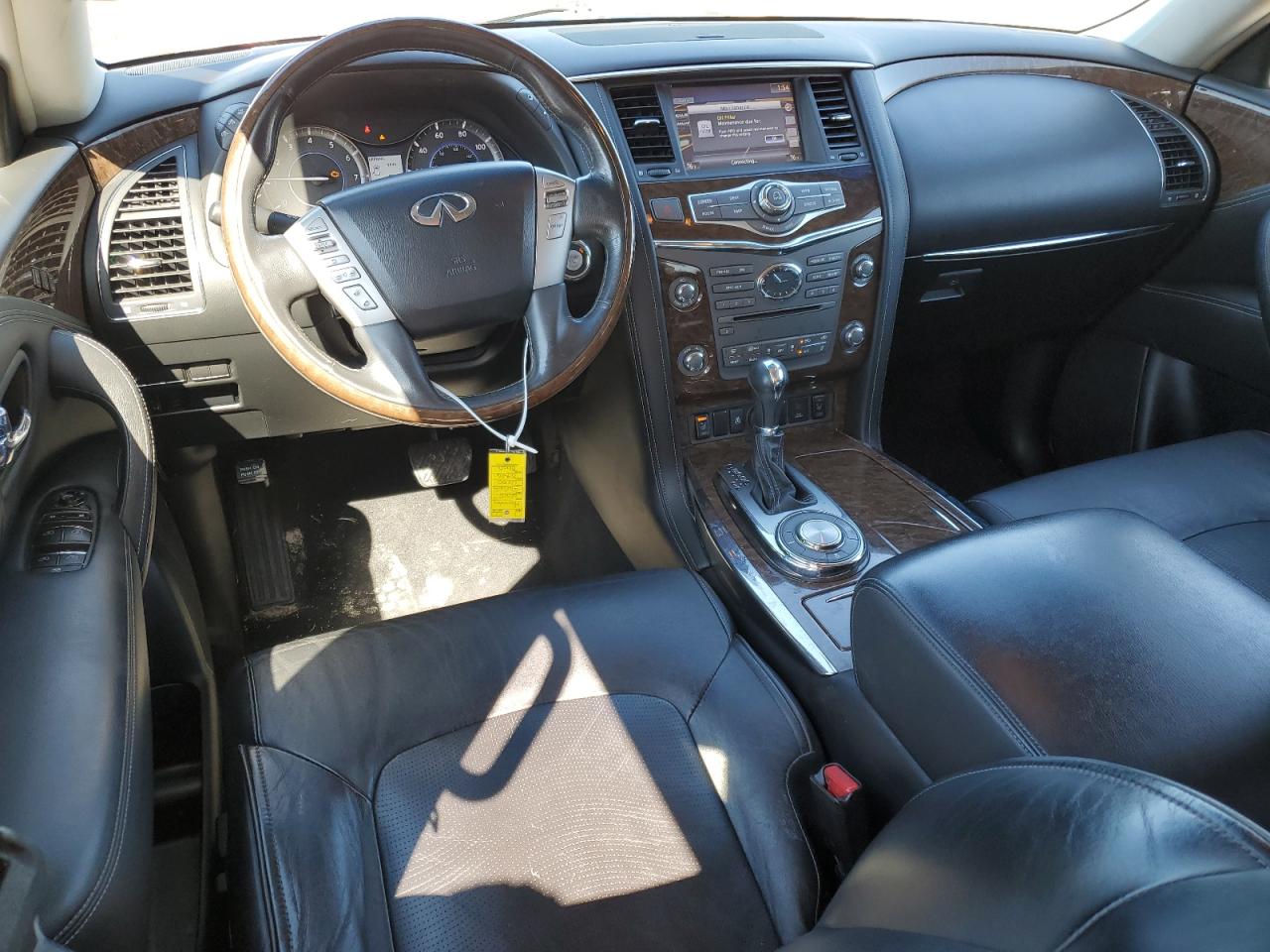 2015 Infiniti QX80 - Image 8
