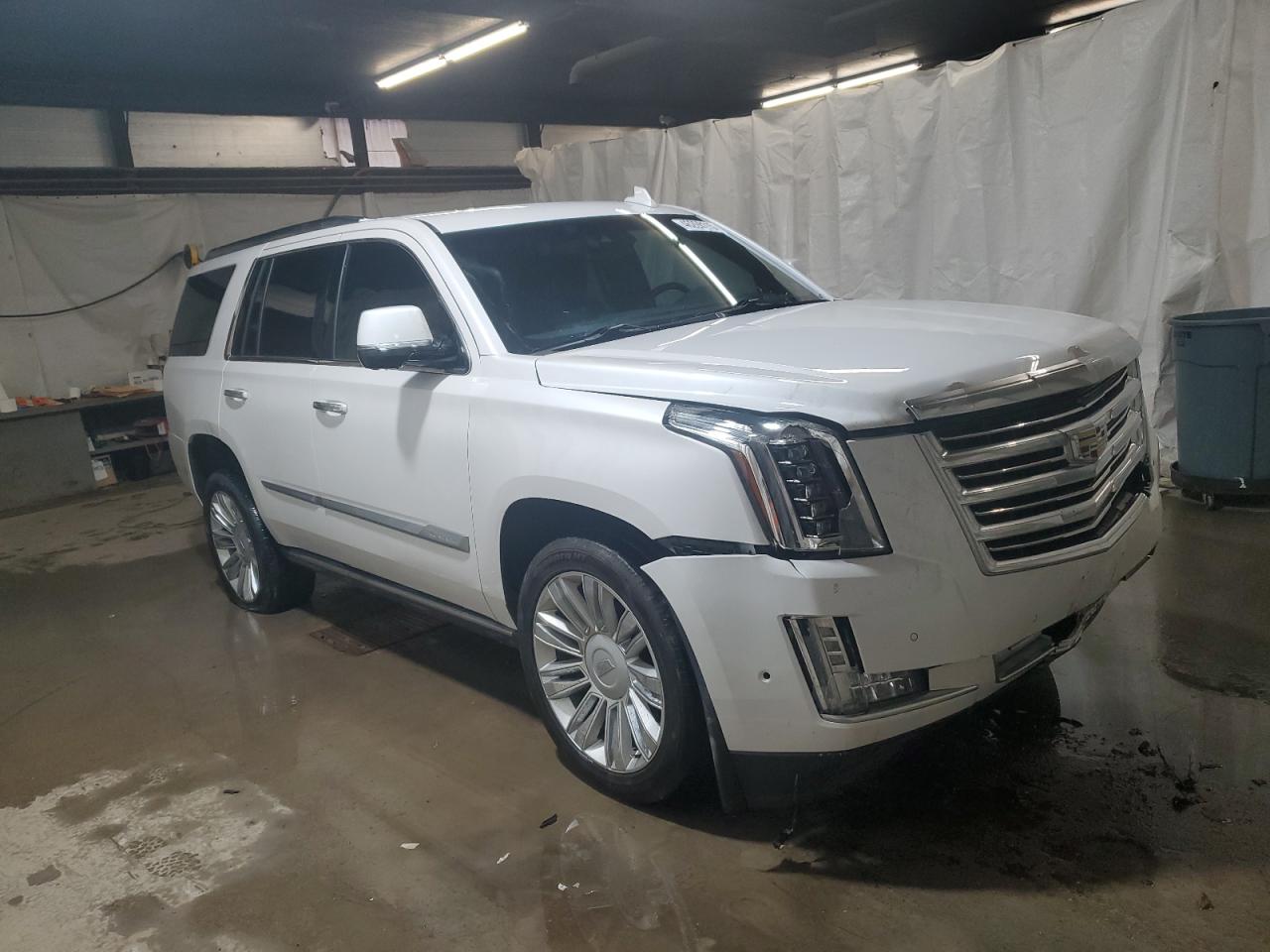 2019 Cadillac Escalade - Image 4