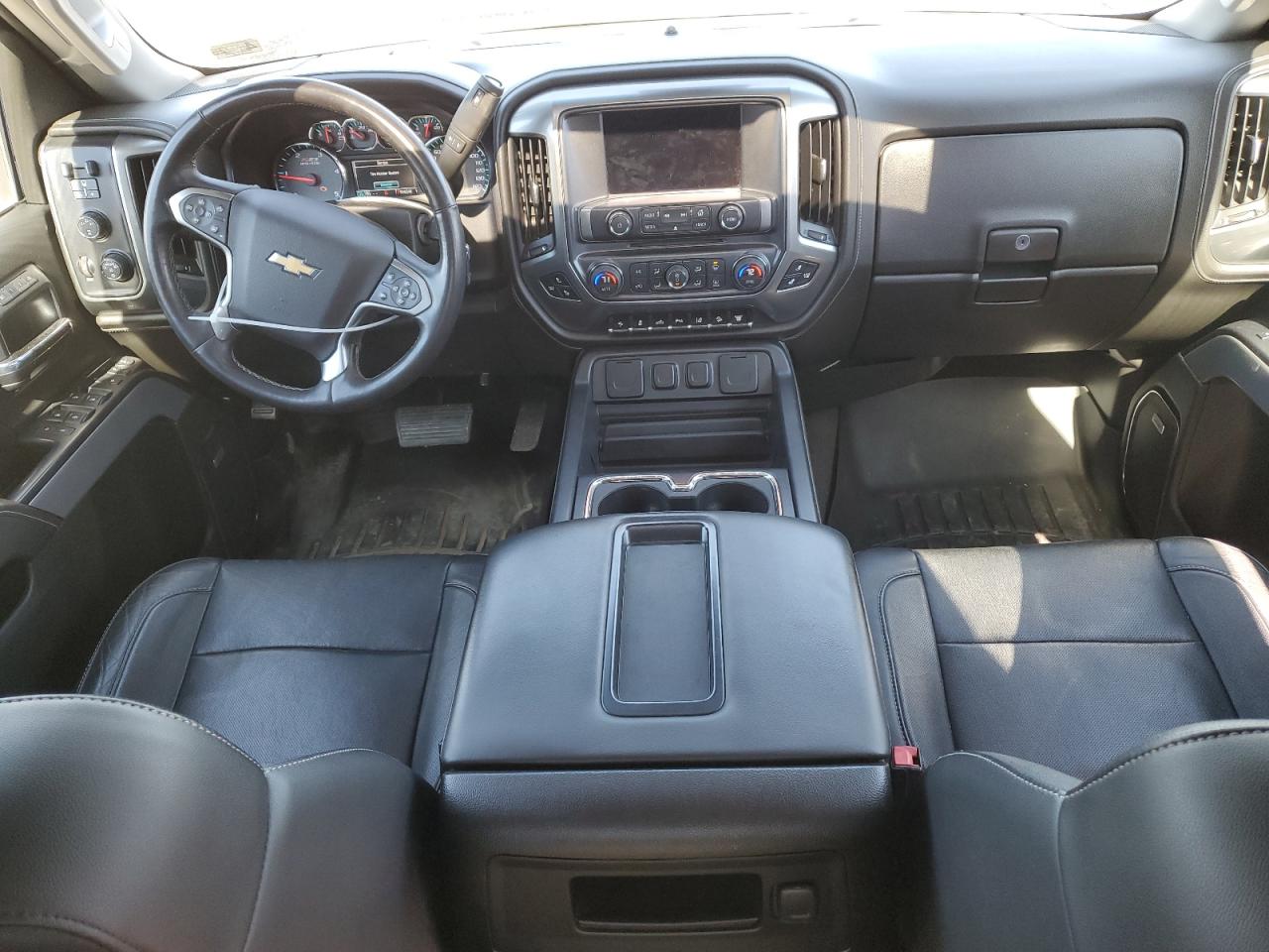 2015 Chevrolet Silverado - Image 8