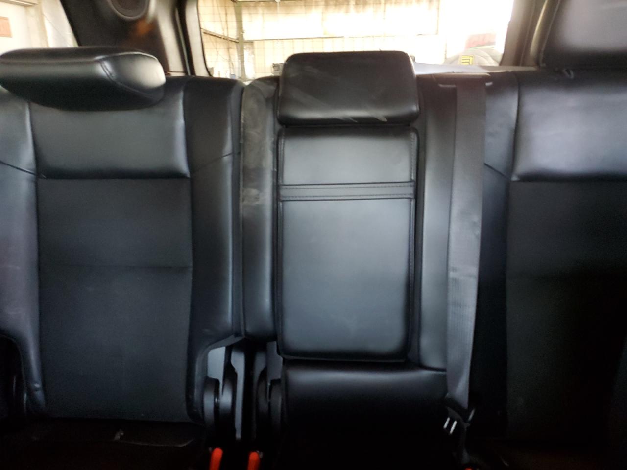 2019 Jeep Grand Cherokee - Image 10