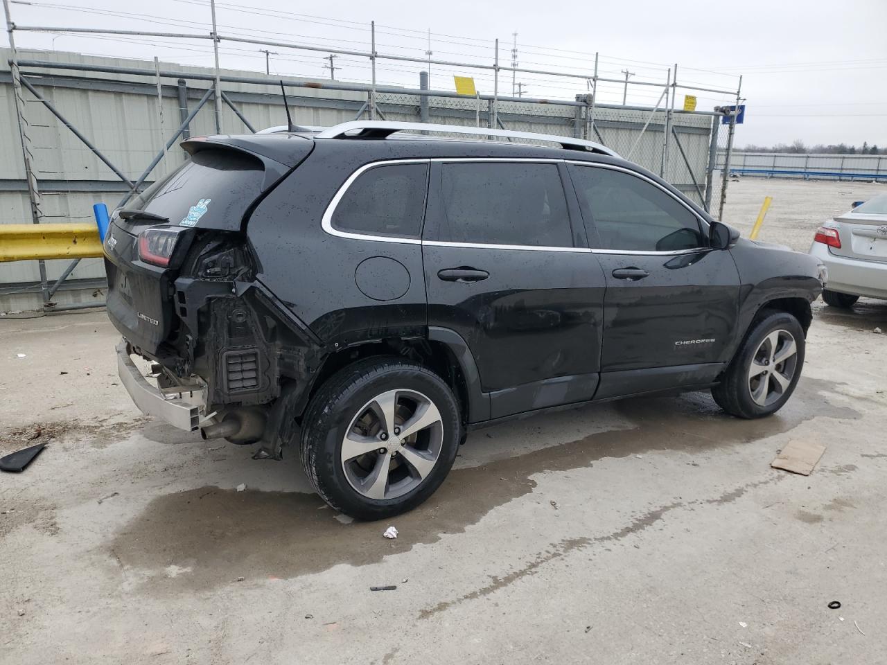 2019 Jeep Grand Cherokee - Image 3