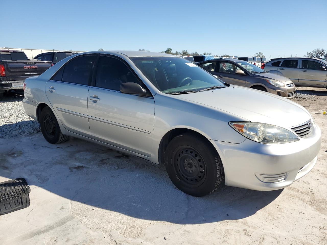 2005 Toyota Camry - Image 4