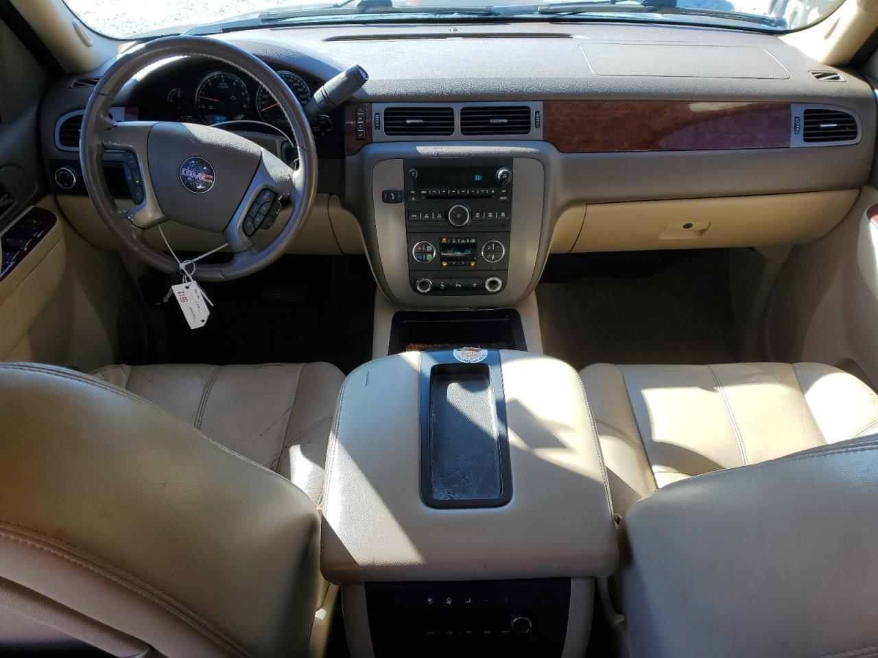 2011 GMC Yukon - Image 8