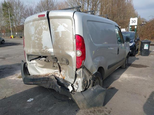 2016 VAUXHALL COMBO 2000