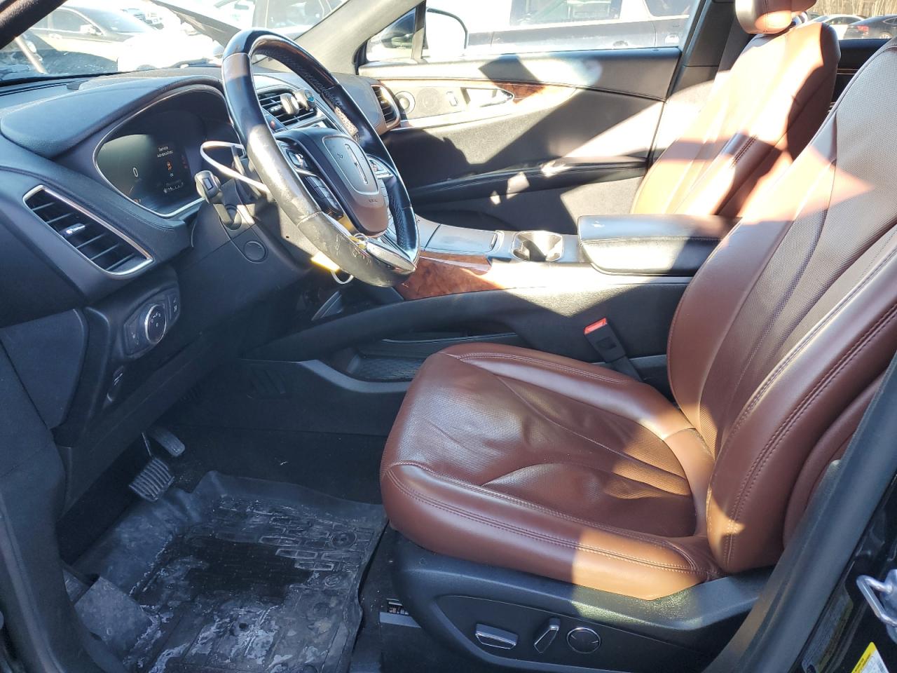 2019 Lincoln Nautilus - Image 7