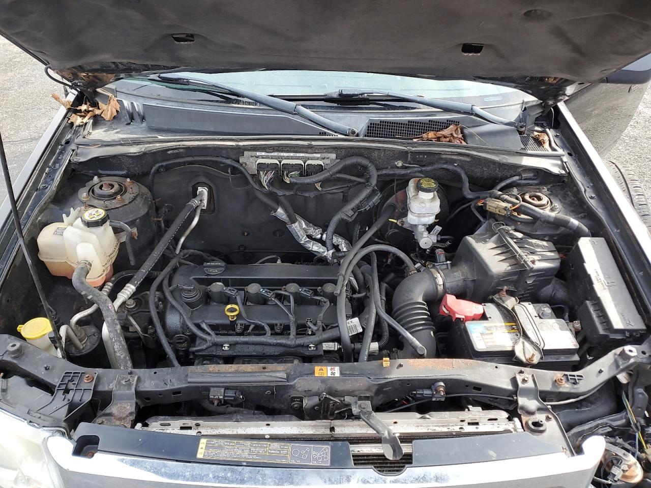 2011 Ford Escape - Image 13