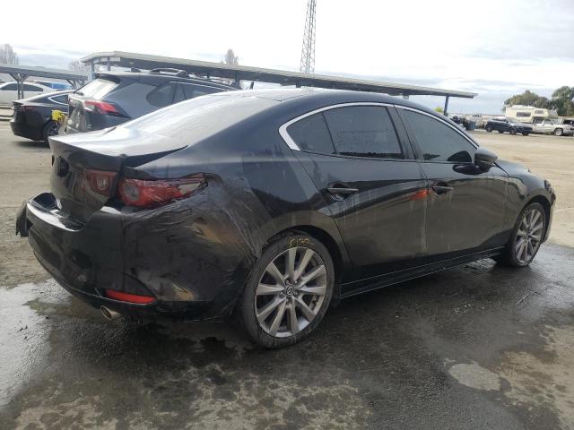  MAZDA 3 2023 Czarny