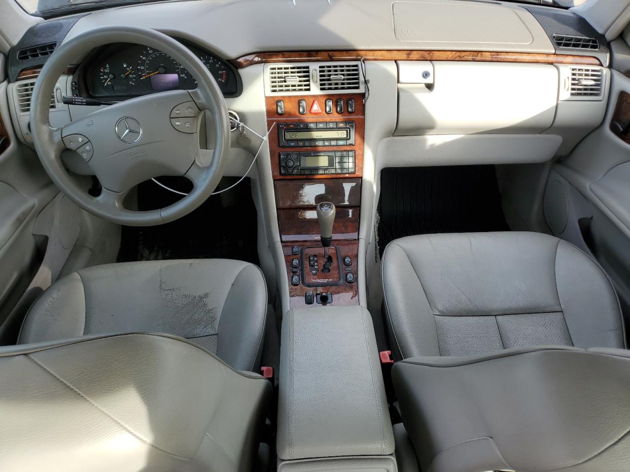2000 Mercedes-Benz E-klasse - Image 8