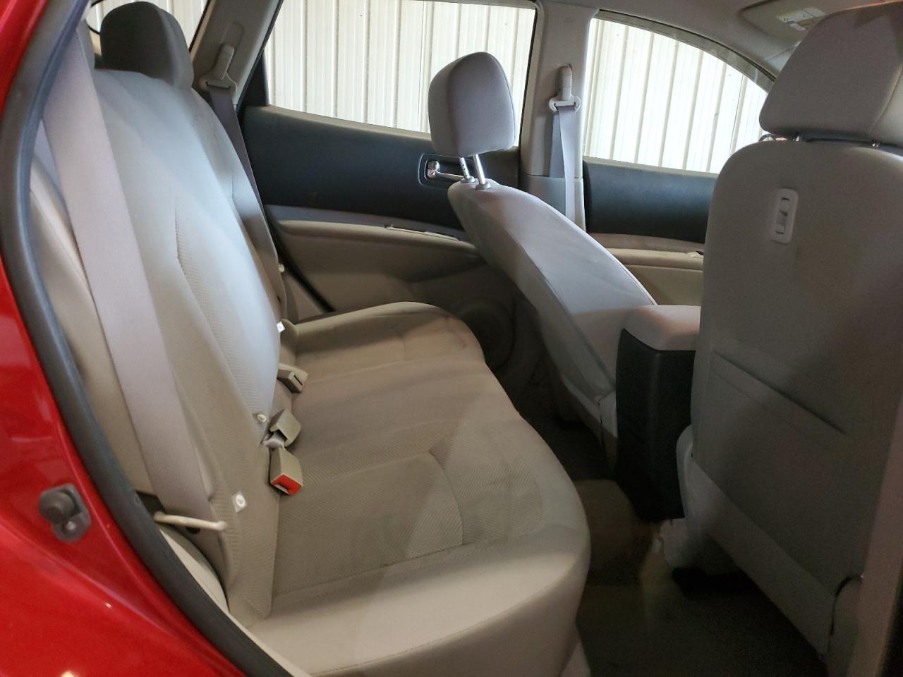 2015 Nissan Rogue - Image 11
